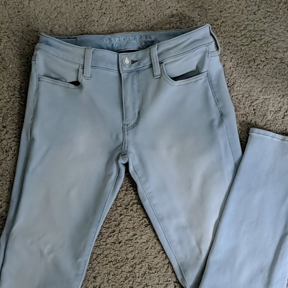 American Eagle Bleached Jeans
